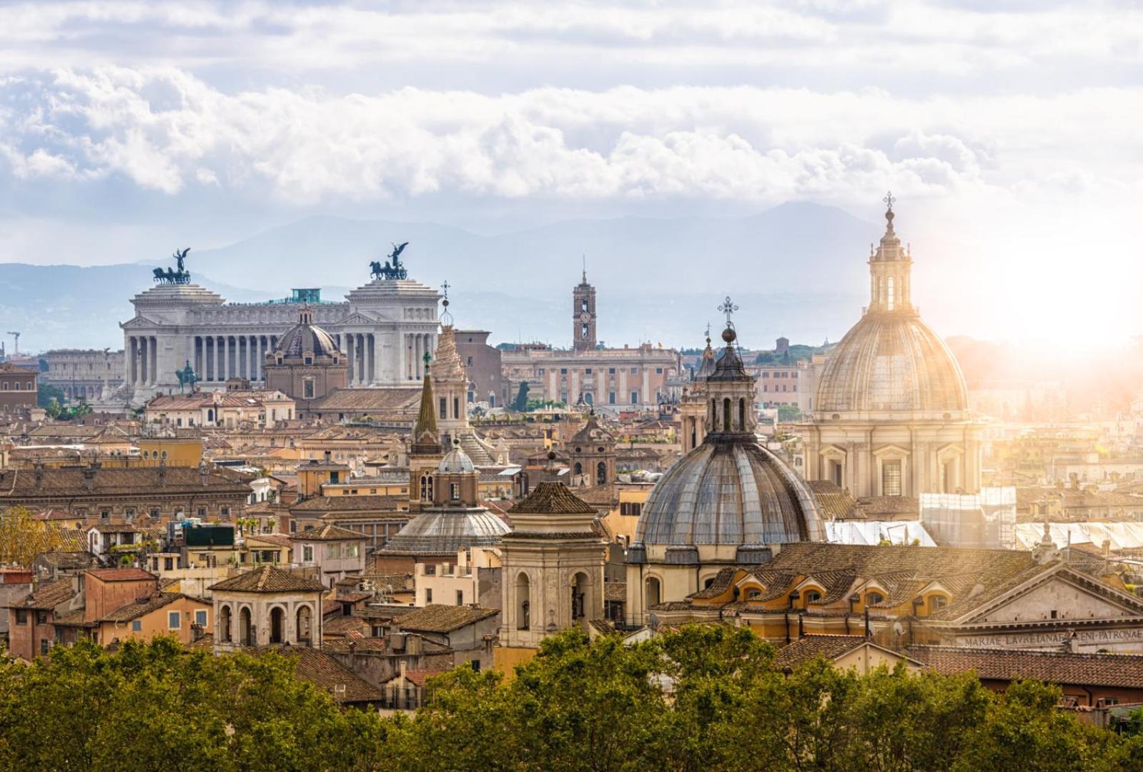 Appartamento Centro 10 Min - Confortevole - Metro 5 Min Roma